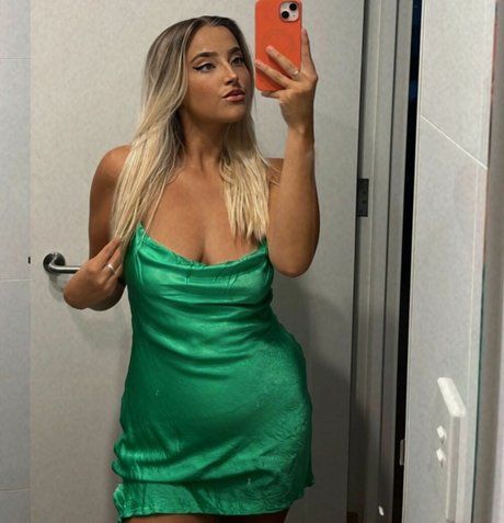 Lavender Baj exclusive star image