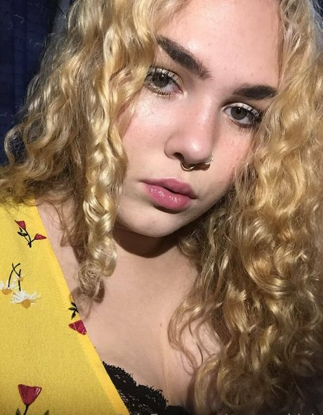 auroraablair pretty pornstar pictures