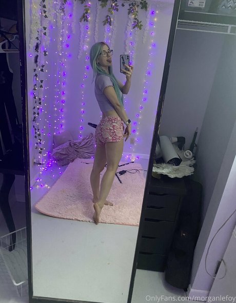 MorganLeFoy nudes star archive