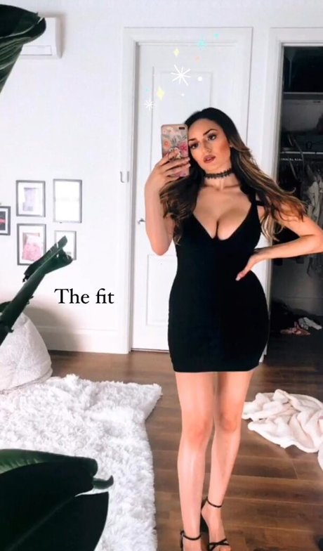 Sonia Ferraro erotic actress images