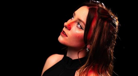 skinny shemale onlyfans beautiful naked picture