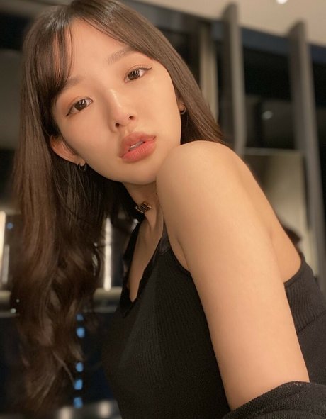 blonde cum onlyfans beautiful xxx picture