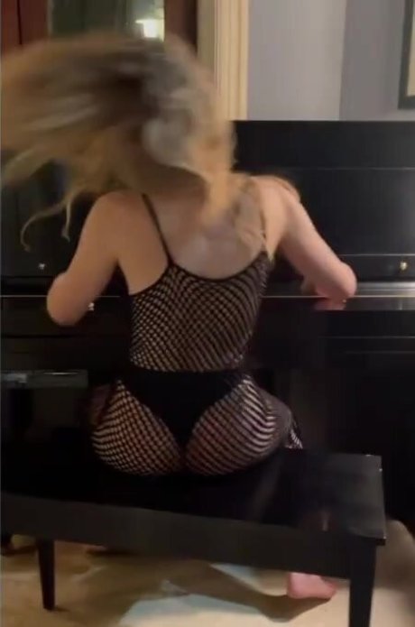 Dakota Fanning pornstar high quality archive