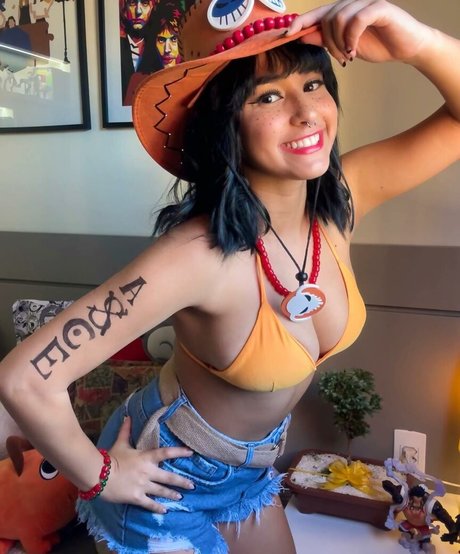 Bibi Vitona star exclusive images