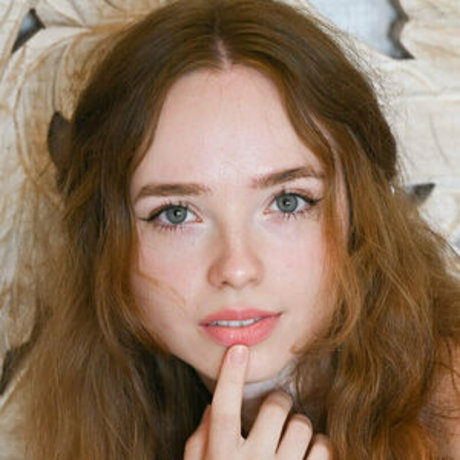 rinaalyys free model gallery