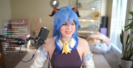 SarahKey nude actress pics