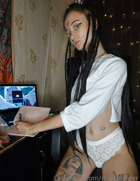 darkmoon rider star hot pictures