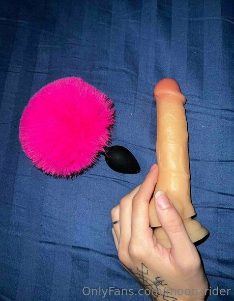 darkmoon rider nude model images