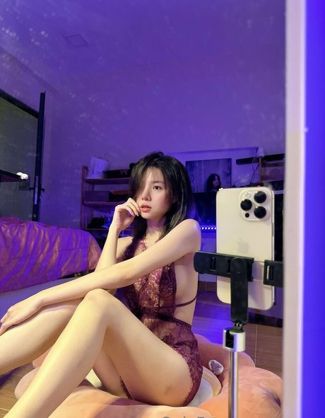 vyngo nice pornstar photo