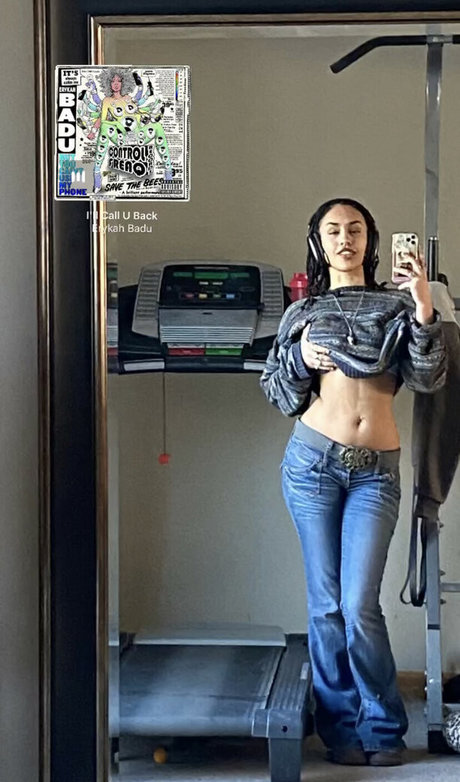 Aaliyeezy pornstar nude pic