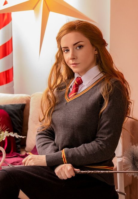 bisexual mmf onlyfans beautiful nude pic