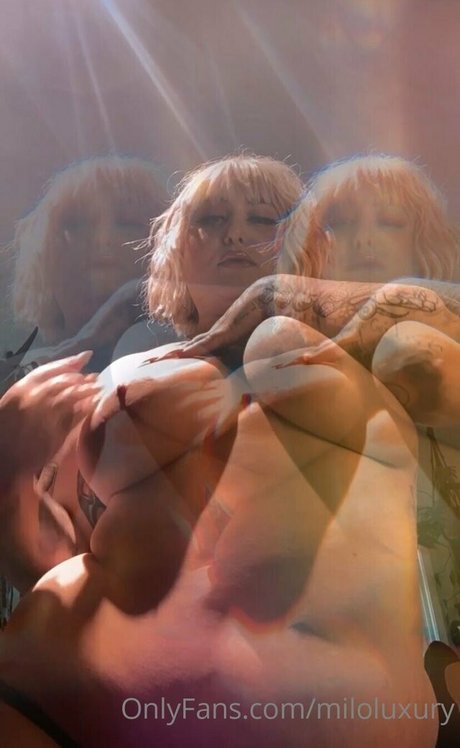 bbwgoddessmilo sexy model photo