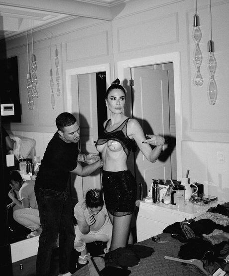 Luciana Gimenez model art images