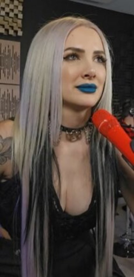 Addie Nicole Amick pornstar hd galleries