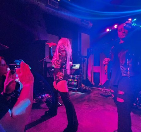 Addie Nicole Amick perfect actress photos