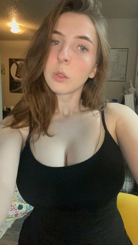 MeganBitchell star exclusive images