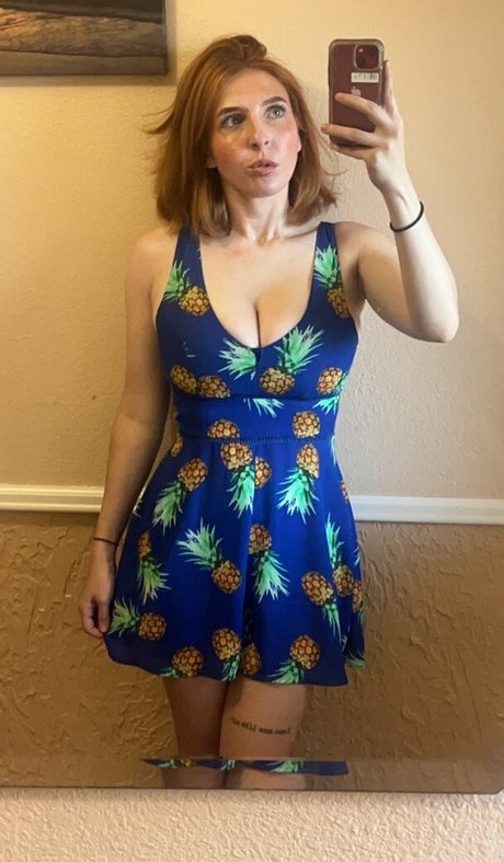 MeganBitchell model nude images