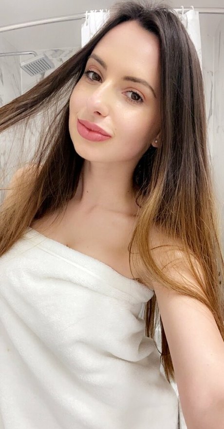 mollymarkova top star pictures