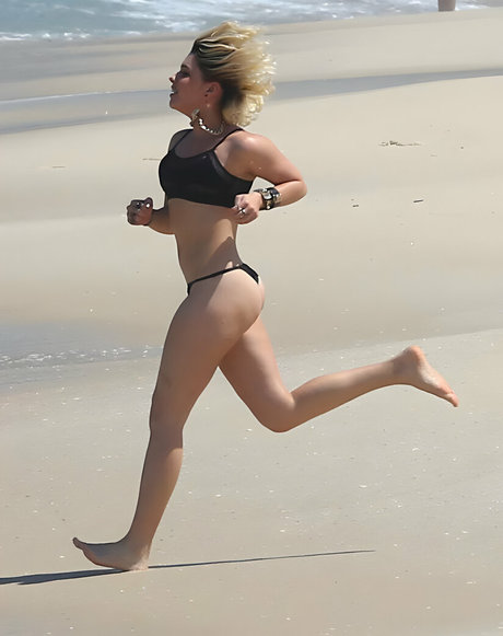 Bruna Linzmeyer Quick model image