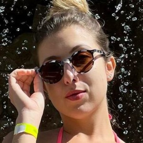 _grazineves pornstar beautiful photos