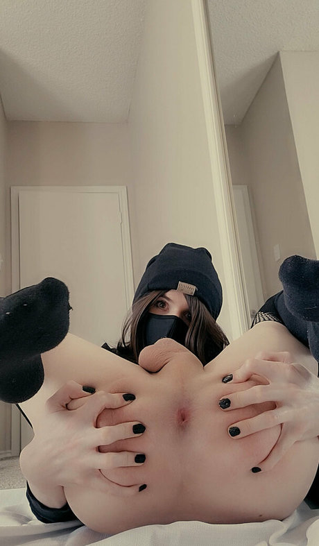 averyellisxo pornographic model galleries