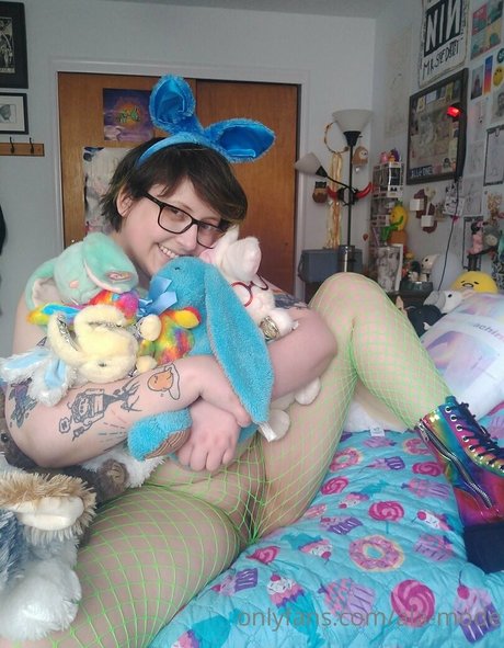 ala mode star sexy photo