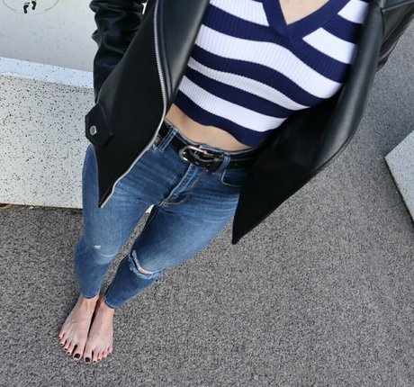 tinsleyteaser free xxx model pics