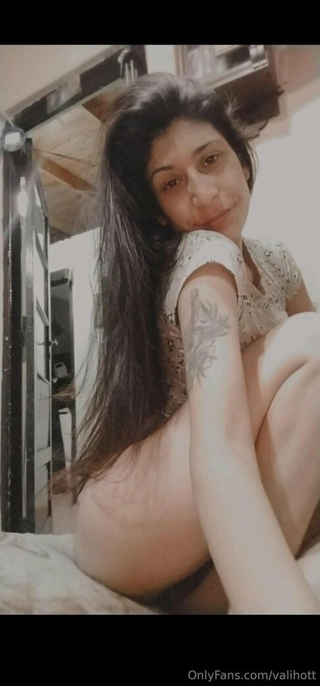 valihott pornographic actress photos