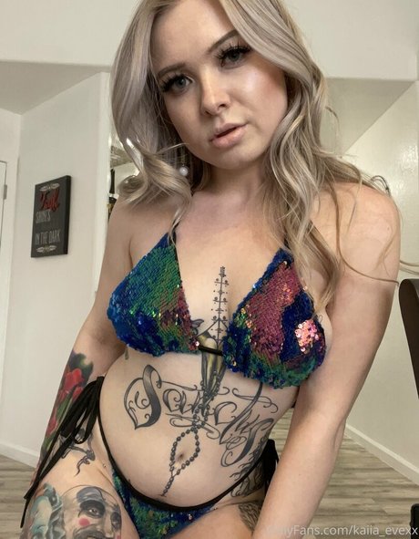 kaiia evexx pornstar top pic
