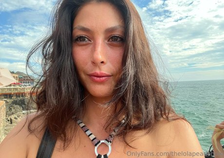 thelolapearlshow model erotic photo