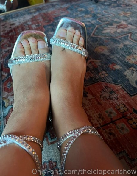 thelolapearlshow Quick model image