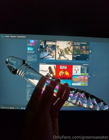 greensweater pornstar nudes gallery