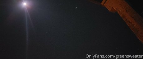 greensweater naked model images