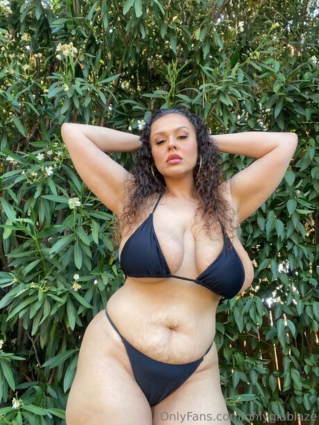 onlygiablaze pornstar hd image