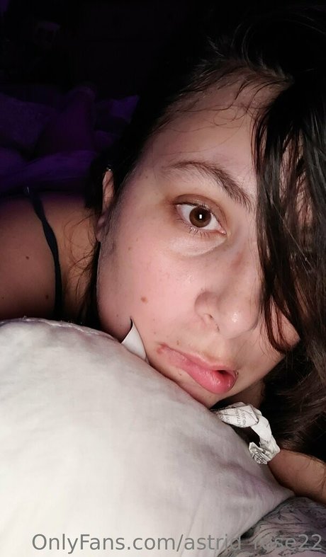 girl on girl onlyfans adult pic