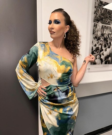 pregnant xxx onlyfans art nude photos