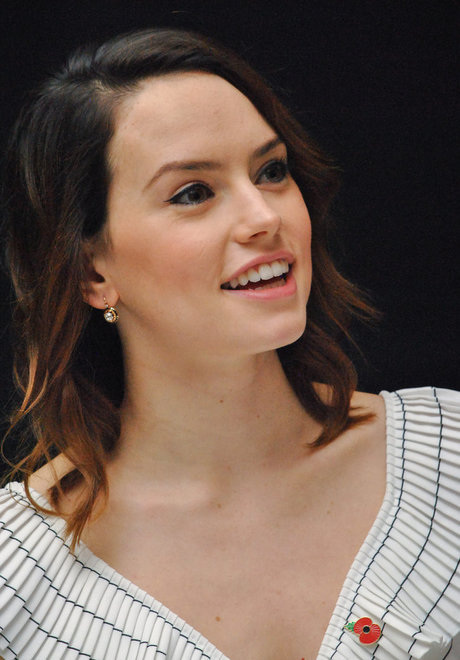 Daisy Ridley model pornographic images