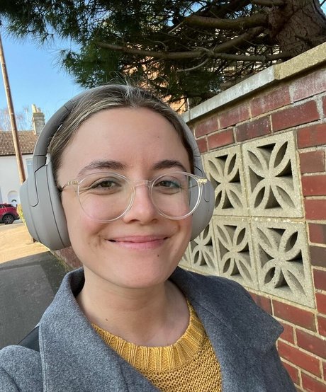 Adventures And Naps pretty model pictures