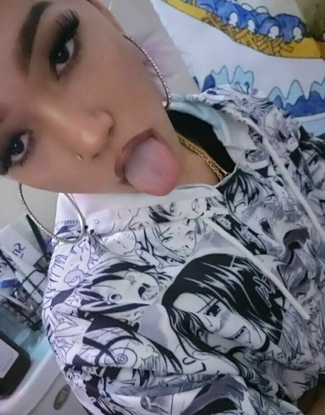 katanaxo star sexy images