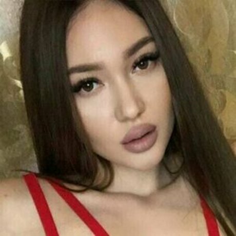 roxdiaz free actress image