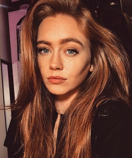 Holly Hicks pornstar erotic photos