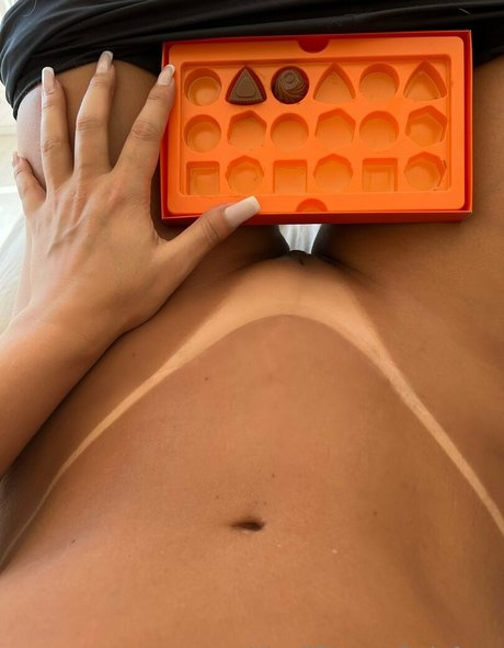 Nicoli Blanco model pic