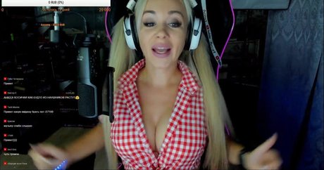 tiny onlyfans sexy naked pic