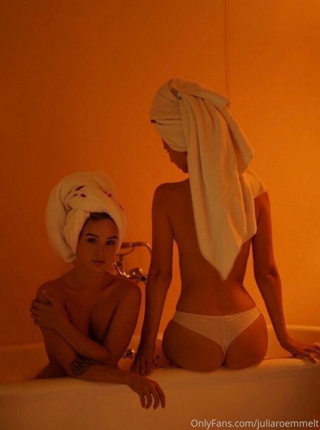 Julia Rommelt xxx model photos