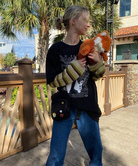 Emma Myers pornographic star photo