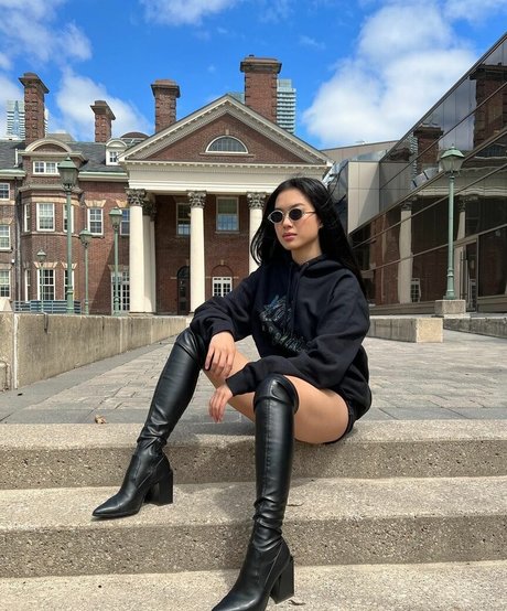 gloryhole princess onlyfans adult picture