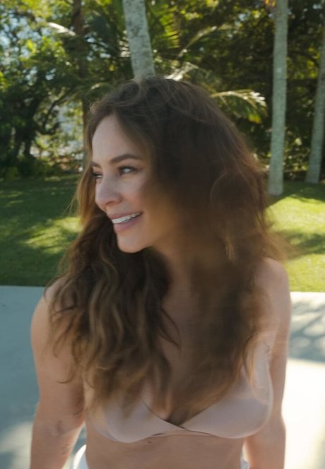 Paolla Oliveira pornstar sex photos