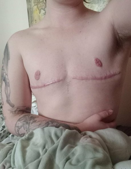 cvmslushie model erotic archive