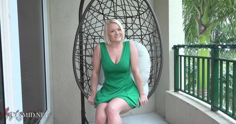 Cosmid pornstar perfect picture