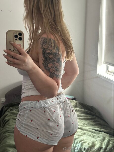 Karma Lee sexy model images